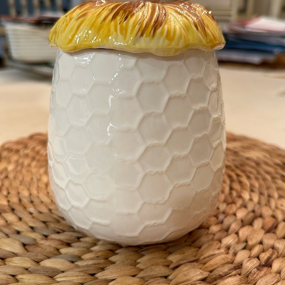 Vintage SEARS ROEBUCK 1978 JAPAN CHICKEN & NEST. - Picture 5 of 11